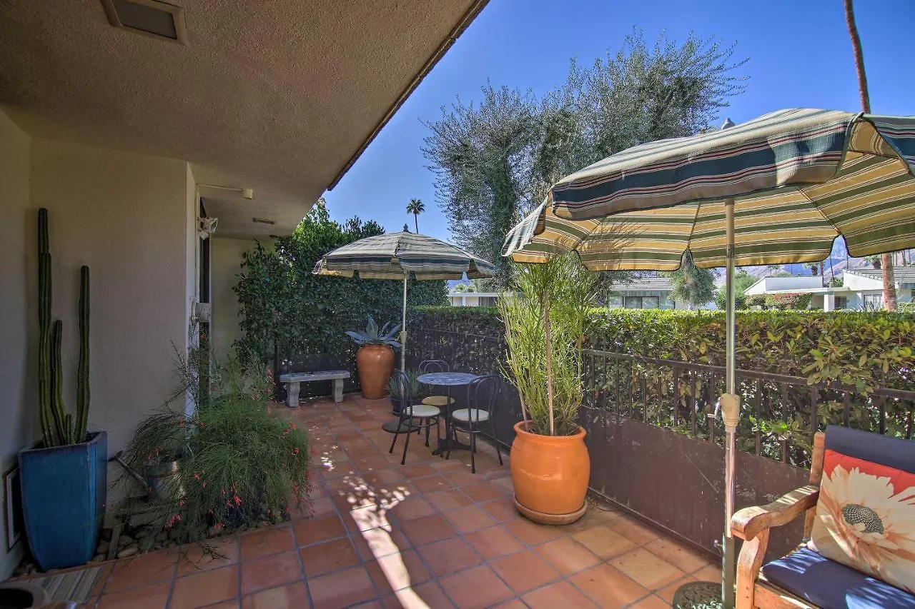 Vila Modern Palm Springs Gem - Pool Access And Mtn Views