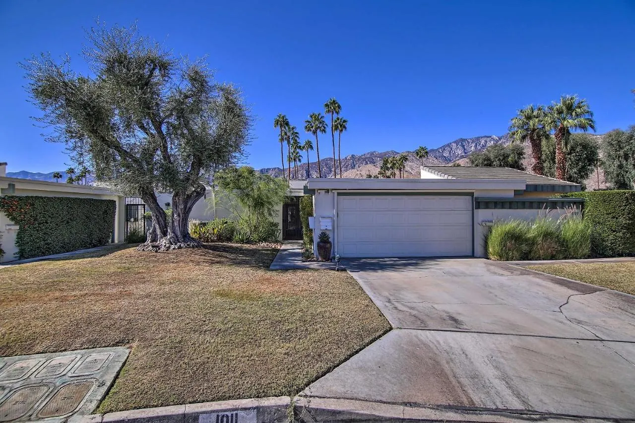 Vila Modern Palm Springs Gem - Pool Access And Mtn Views
